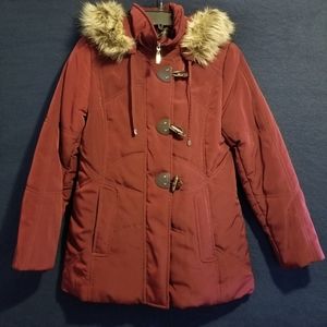 Fleet Street Quilted Coat With Faux Fur Trimmed Hood Side Pockets Toggle Closure